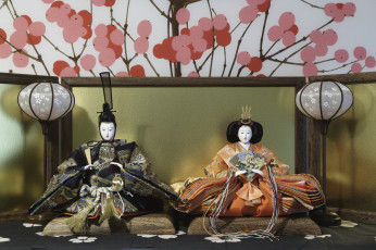 Картинка разное игрушки фонарики девушка парень макро куклы takaten