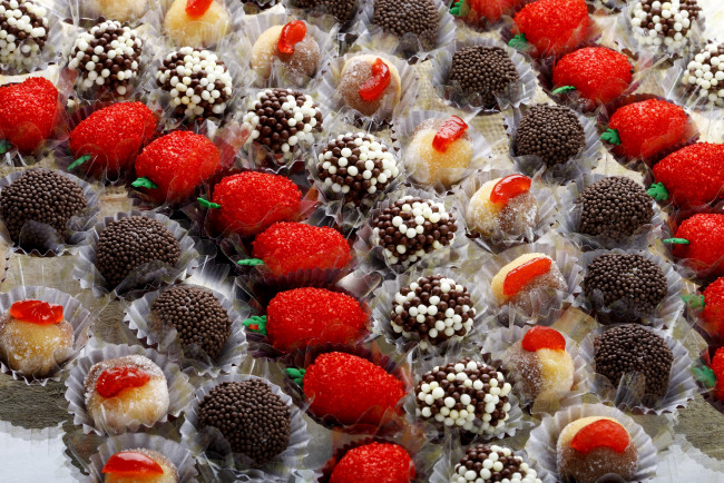 Обои картинки фото еда, конфеты,  шоколад,  сладости, украшения, шоколад