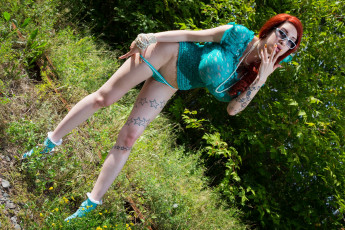 Картинка девушки ariane+saint-amour ariane saint-amour