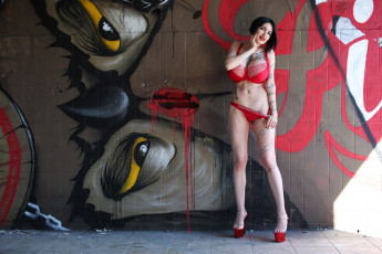 Картинка девушки ariane+saint-amour ariane saint-amour