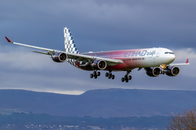 Обои картинки фото авиация, пассажирские самолёты, авиалайнер