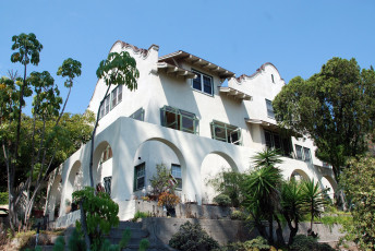 Картинка города -+здания +дома жилой дом