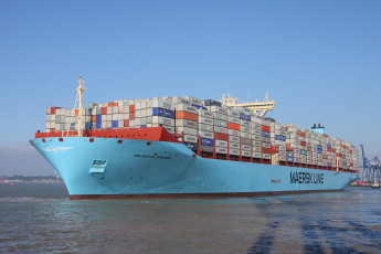 Картинка корабли грузовые+суда контейнеровоз