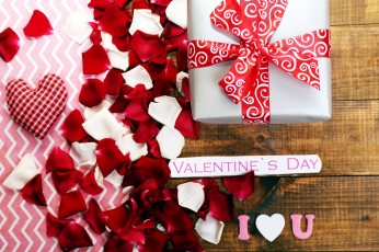 Картинка праздничные день+святого+валентина +сердечки +любовь подарки признание лепестки надпись сердечки