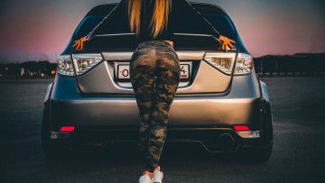 Картинка автомобили -авто+с+девушками subaru impreza wrx