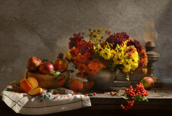 Картинка еда яблоки лампа букет рябина ветка