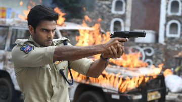 Картинка v+ 2020 кино+фильмы -unknown+ другое боевик криминал триллер индия кадры amazon prime video