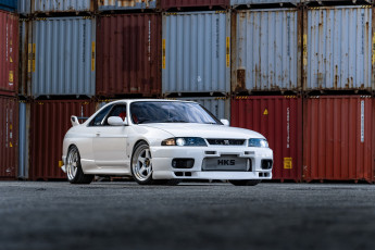 Картинка автомобили nissan datsun white skyline r33 containers