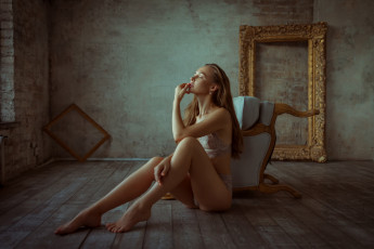 Картинка татьяна+кузнецова девушки татьяна+кузнецова+ virginia+sun девушка женщина шатенка темноволосая сексуальная модель звезда позирует разная обувь верхняя стильная одежда нижнее эротическое бельё трусы лифчик колготки чулки аксессуары макияж и множество элементов на фотографии