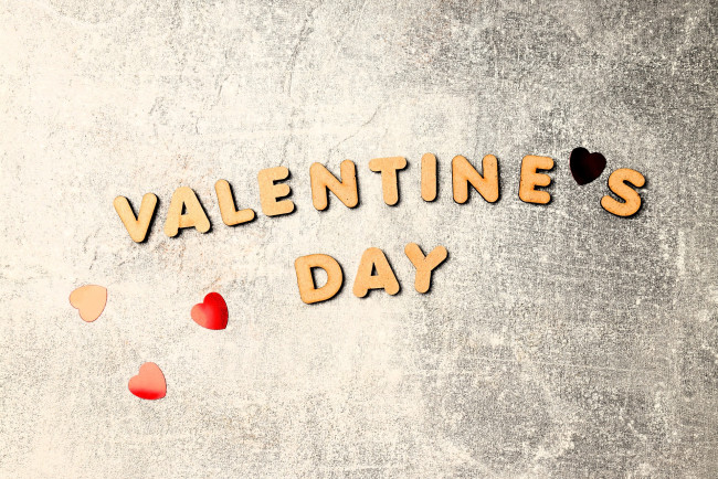 Обои картинки фото праздничные, день святого валентина,  сердечки,  любовь, буквы, сердечки