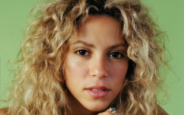 Картинка музыка shakira взгляд
