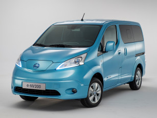 Картинка автомобили nissan datsun синий 2014 e-nv200