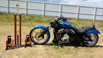Картинка harley-davidson мотоциклы customs байк призы