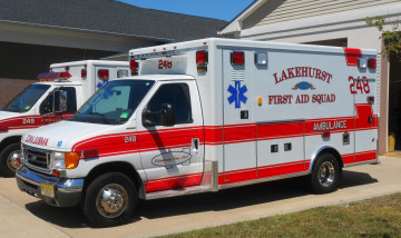 Картинка автомобили скорая+помощь помощь спецтехника медицинская