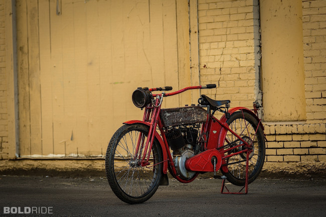 Обои картинки фото мотоциклы, harley-davidson