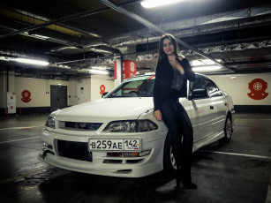 Картинка автомобили -авто+с+девушками toyota carina