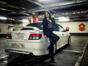 Картинка автомобили -авто+с+девушками toyota carina