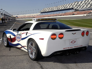 Картинка corvette+z06+indianapolis+500+pace+car+2006 автомобили corvette z06 indianapolis 500 pace car 2006