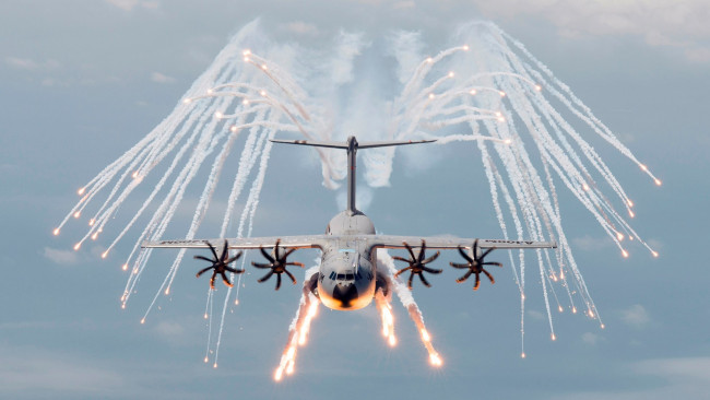 Обои картинки фото авиация, военно-транспортные самолёты, airbus, a400m