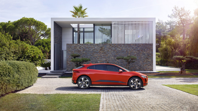 Обои картинки фото jaguar i-pace 2019, автомобили, jaguar, i-pace, 2019, красный