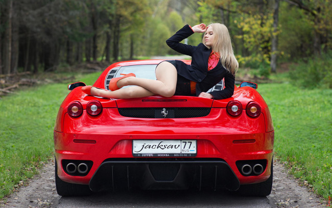 Обои картинки фото автомобили, -авто с девушками, ferrari