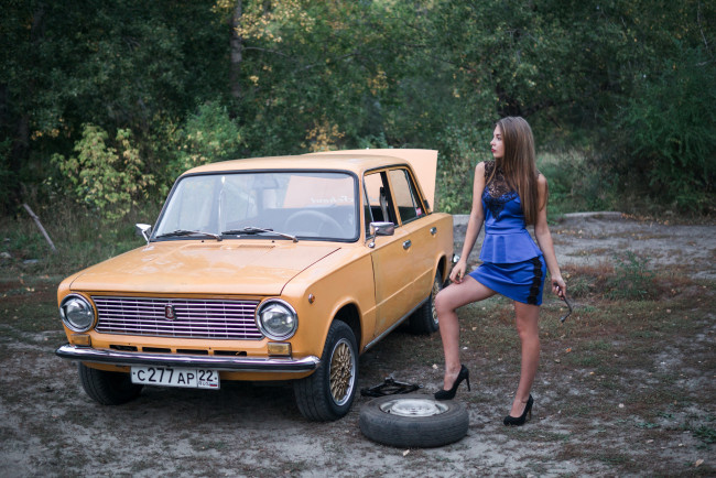 Обои картинки фото автомобили, -авто с девушками, лада, 2101