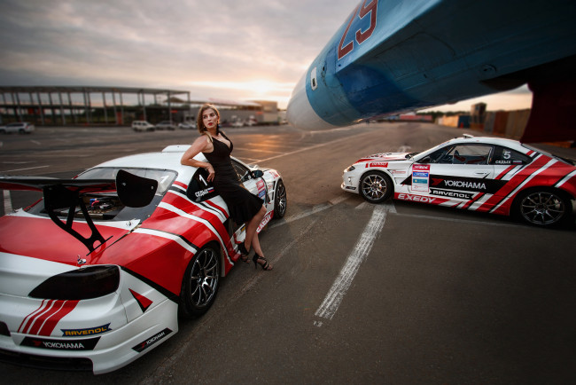 Обои картинки фото автомобили, -авто с девушками, nissan