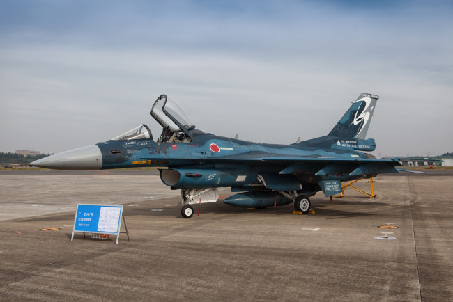 Обои картинки фото mitsubishi heavy industries f-2a, авиация, боевые самолёты, ввс