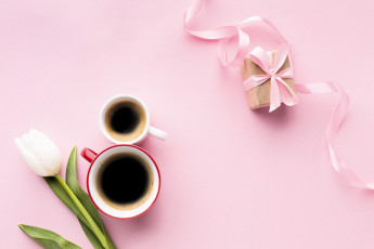 Картинка праздничные международный+женский+день+-+8+марта тюльпан чашки кофе лента подарок
