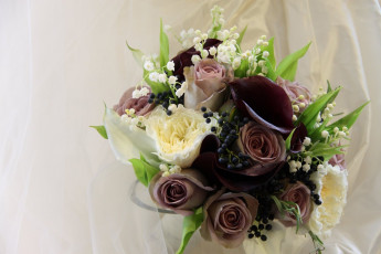 Картинка цветы букеты композиции розы ландыши