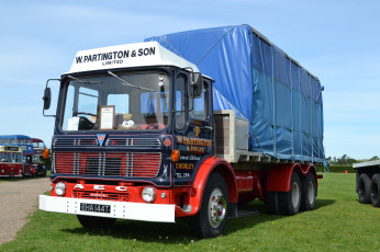 обоя aec marshal, автомобили, aec, грузовик, тягач, контейнеровоз