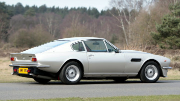 Картинка aston+martin+v8 автомобили aston+martin aston martin элитные компания ltd частная великобритания