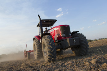 Картинка техника тракторы massey