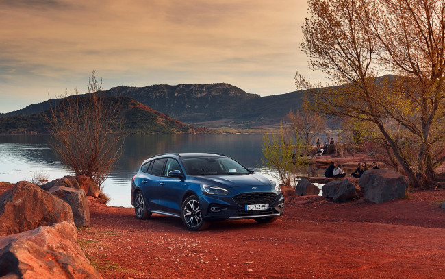 Обои картинки фото 2020 ford focus wagon, автомобили, ford, focus, wagon, 2020, экстерьер, вид, спереди, универсал, новый, синий, американские