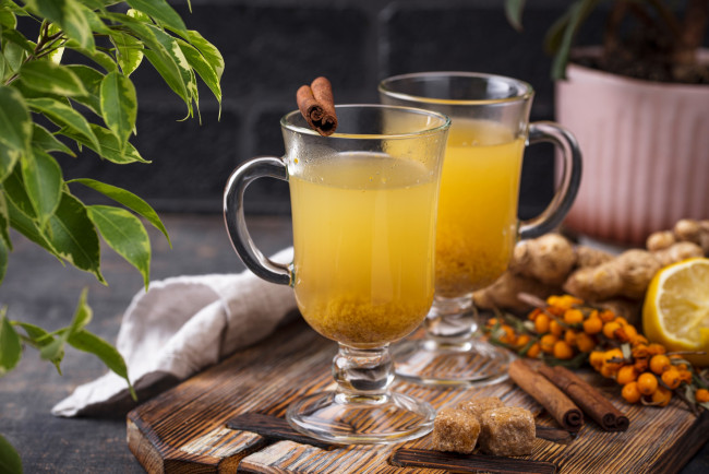 Обои картинки фото еда, напитки, напиток, облепиха, ягоды