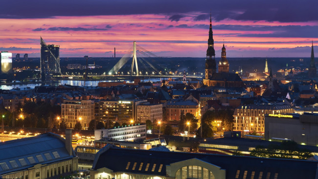 Обои картинки фото города, рига , латвия, панорама, вечер, огни