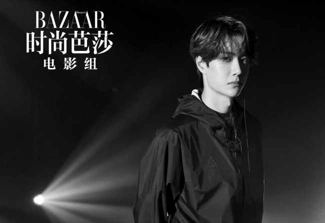 Обои картинки фото мужчины, wang yi bo, ван, ибо, куртка, луч