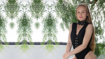 Картинка девушки angel+b+megan черный купальник