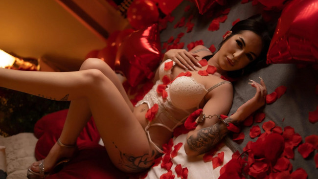 Обои картинки фото девушки, - брюнетки,  шатенки, красивая, девушка