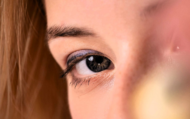 Обои картинки фото разное, глаза, девушка, рыжая, лицо, глаз