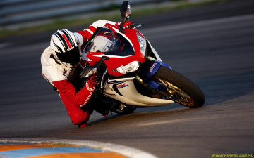 Картинка cbr fireblade мотоциклы honda