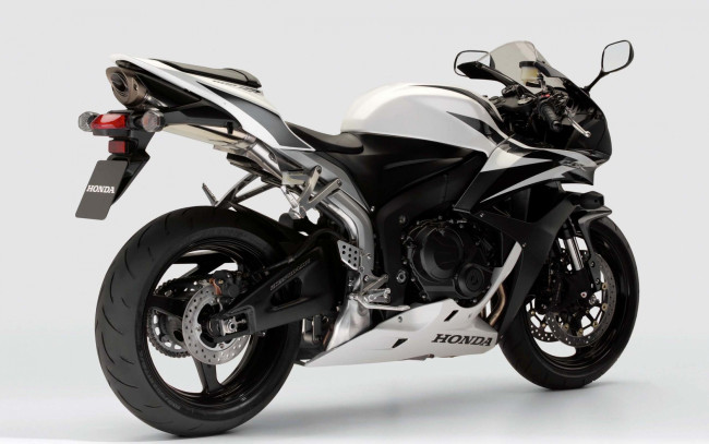 Обои картинки фото мотоциклы, honda