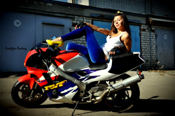 Картинка мотоциклы мото девушкой