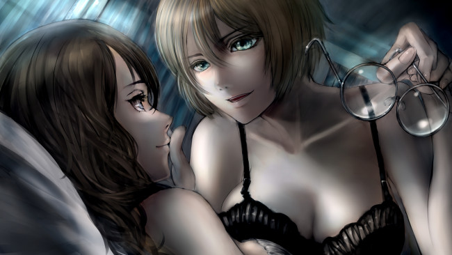 Обои картинки фото аниме, *unknown, другое, нежность, очки, грудь, взгляд, ситуация, постель, девушки