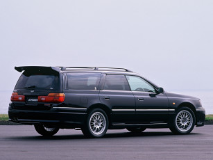 Картинка автомобили nissan datsun