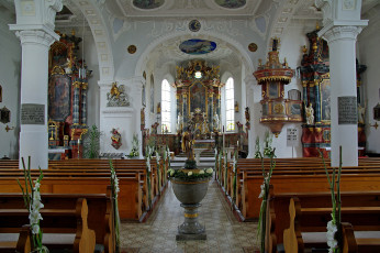 Картинка интерьер убранство +роспись+храма храм