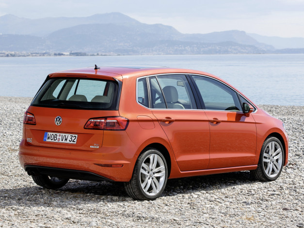 Обои картинки фото автомобили, volkswagen, 2014г, tsi, sportsvan, golf