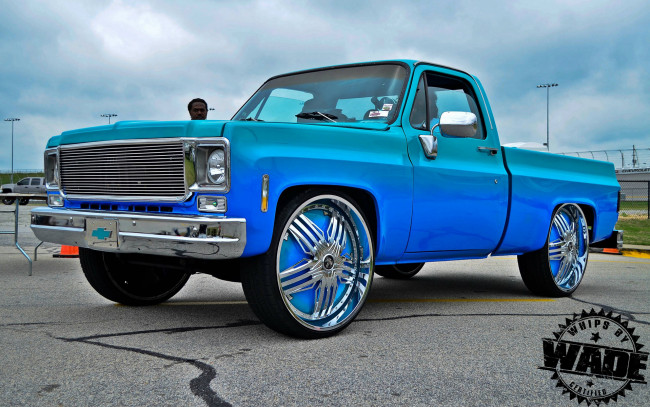 Обои картинки фото автомобили, выставки и уличные фото, chevrolet