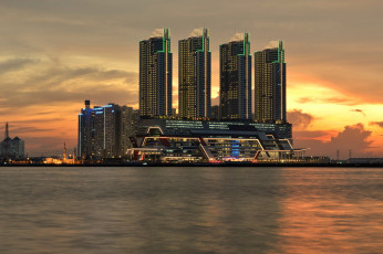 обоя jakarta, города, джакарта , индонезия, небоскребы, рассвет