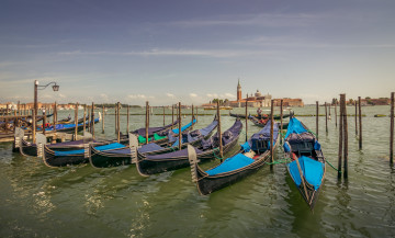 Картинка корабли лодки +шлюпки ондолы